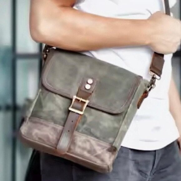 NEW Handcrafted Oil Waxed Canvas Shoulder Bag Unisex. The Rugged Traveler's Tote - Picture 8 of 8